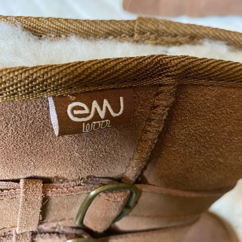 Emu Wool Tan Brown Winter Snow Boots with Buckle Accents Casual Size 6